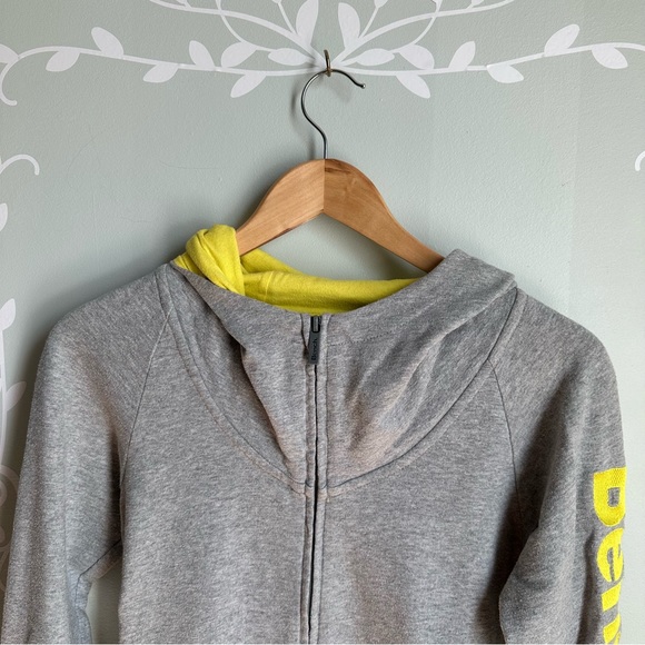 Bench Zip-Up Women Sweater, in size US Medium - Picture 2 of 8